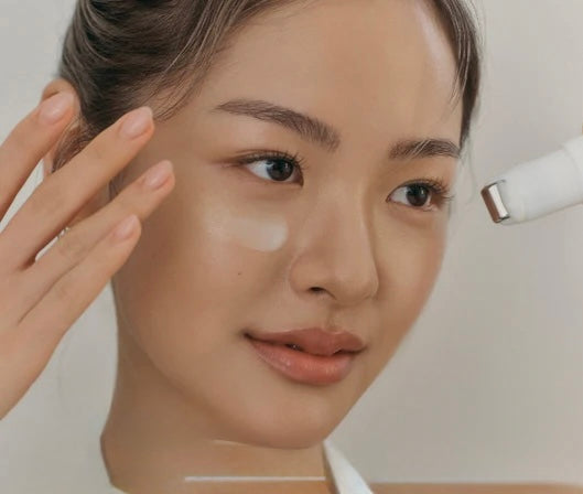 Retinol Flat Iron Eye Roller